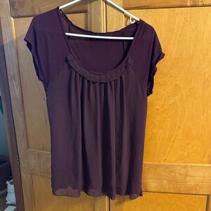 Elegant Purple Women's Top. APT. 9. Barely worn.